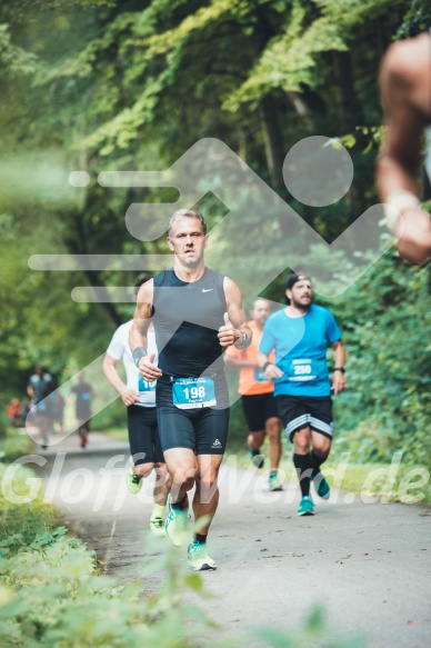 Hofmühlvolksfest-Halbmarathon Gloffer Werd